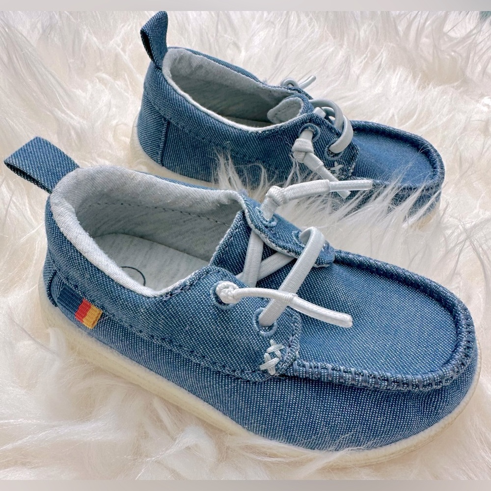 Cat & Jack Toddler Boy Slip On Sneaker Denim Boat Shoe Size 5
